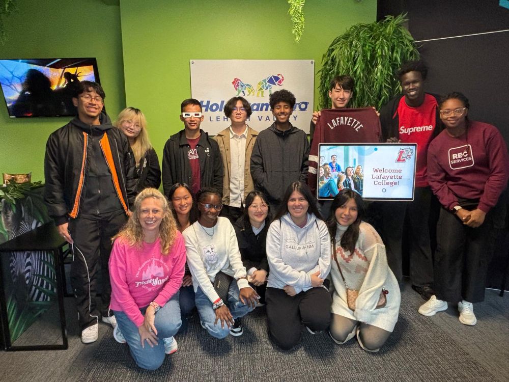 Group of Lafayette College students visiting Hologram Zoo in Easton, PA Group of Lafayette College students visiting Hologram Zoo in Easton, PA